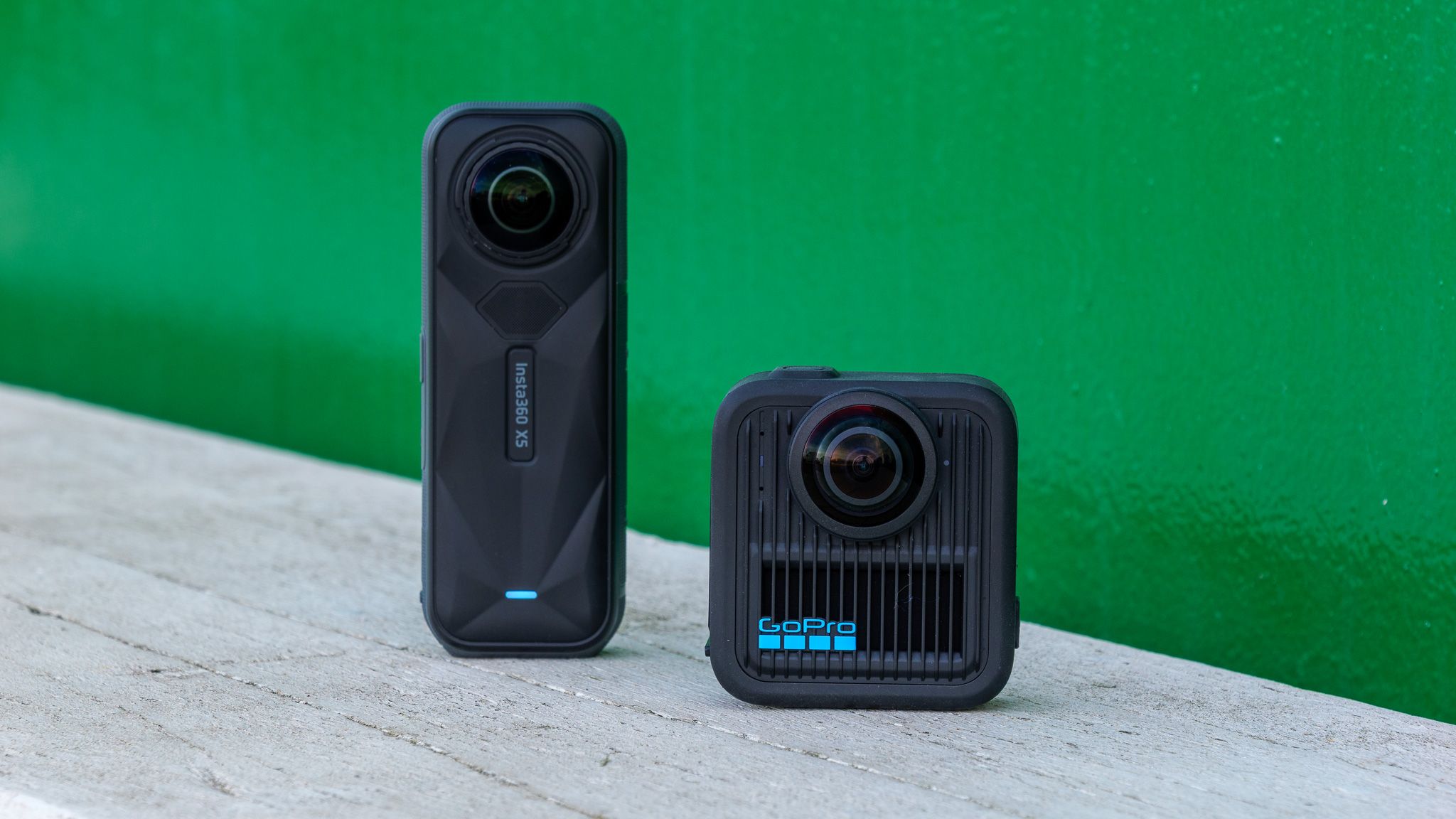 Budget 360 VR Cameras for Immersive Live Streaming